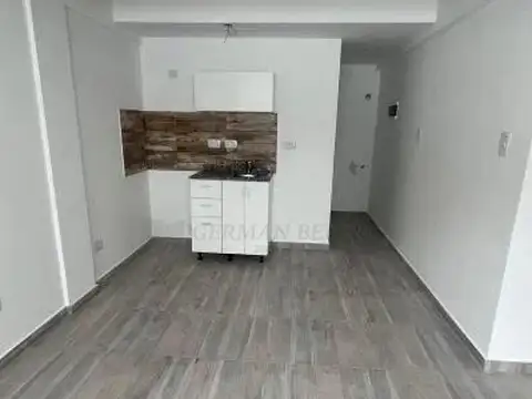 Departamento en Alquiler en Banfield, $ 450.000
