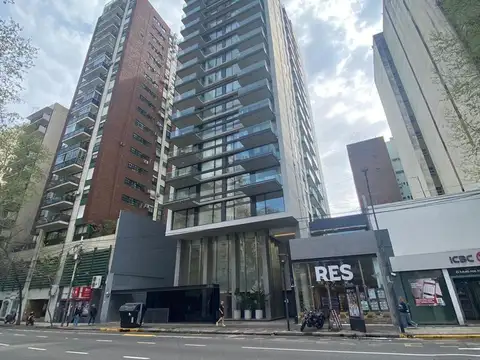 Alquiler Oficina en Almagro sobre Av Corrientes 3800 con 2 cocheras edificio LUMIERE URBANO