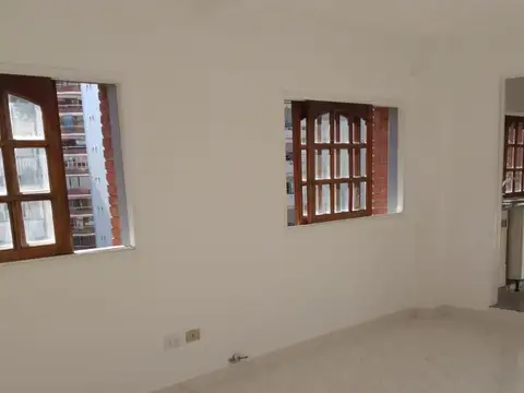Departamento en Alquiler en Caballito, $ 600.000