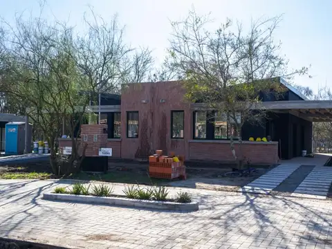 VENTA CASA 3 AMBIENTES RAICES 2 SAN VICENTE