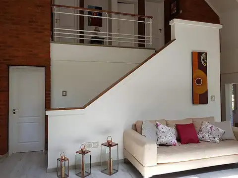 Casa en Venta en El Rodal, USD 320.000