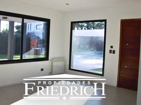 Casa en Alquiler en Barrio Privado Astorga, USD 2.200