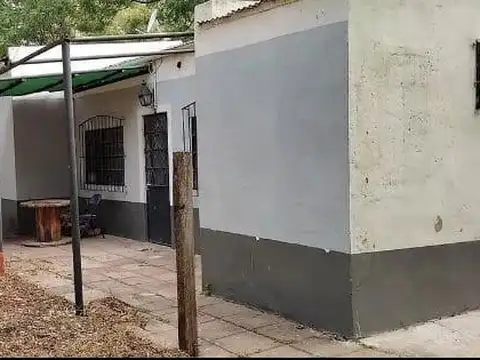 Mariano Moreno - Carlos Keen