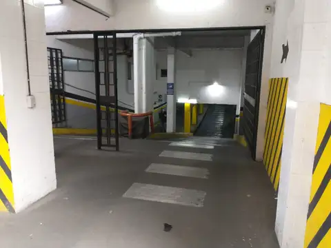 Cochera en Venta para coche grande