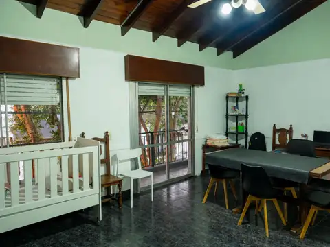 Depto Tipo Casa en Venta de 4 ambientes