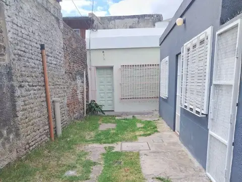 Depto Tipo Casa en Alquiler de 2 dormitorios