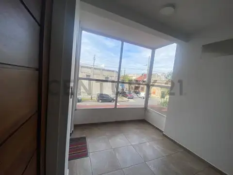 Exclusiva Propiedad en Piñeyro: Amplitud y Potencial sobre Charlone 895