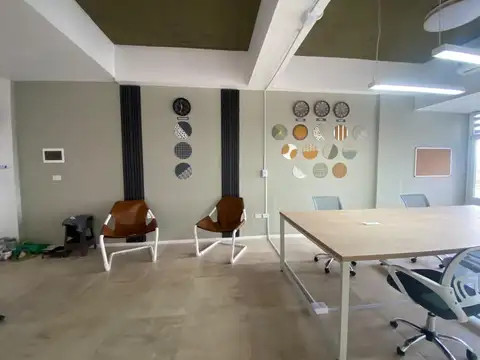 Oficina en Venta al Oeste