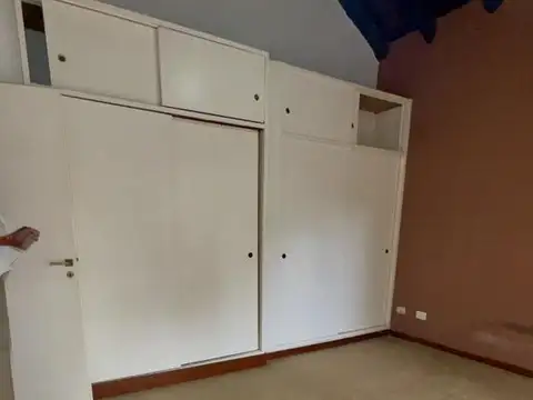 VENDO. Casa en Zona Residencial - Barrio Nebel. Concordia, ER.