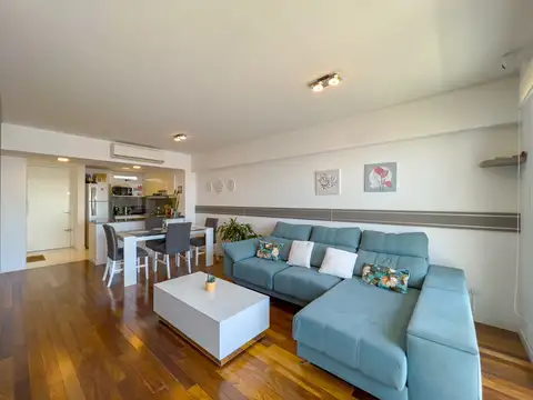 Departamento en Alquiler con 1 cocheras