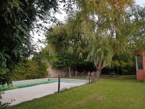 Casa en Venta con 5 cocheras