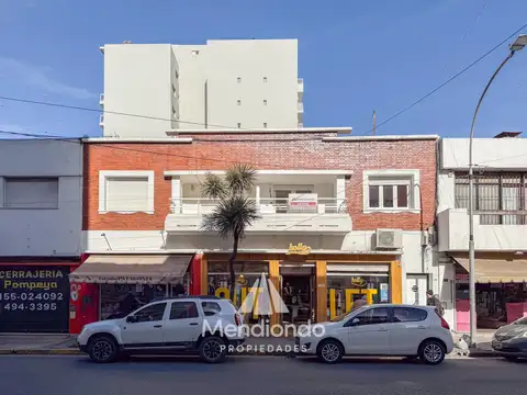 Depto Tipo Casa en Alquiler de 2 dormitorios