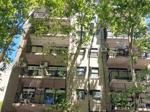 Av. Avellaneda 1100, Piso 10