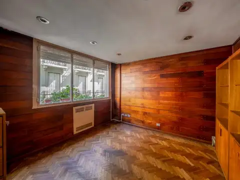 Paraguay 1300, Piso 4