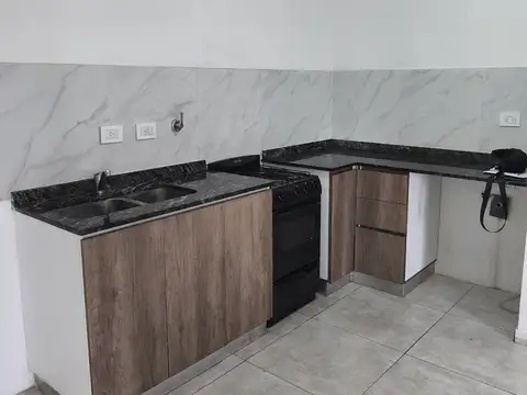 Departamento de 2 ambientes en alquiler – Av. Belgrano 1282, Piso 3° "C", Avellaneda