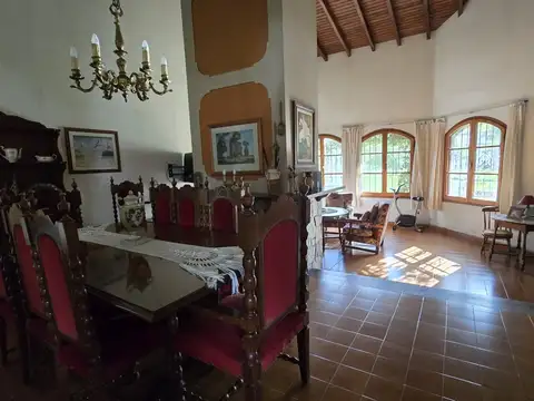 Casa de 3 dormitorios sobre Ruta 39