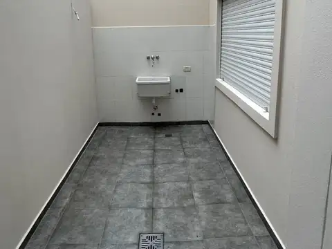 PH 2 AMBIENTES CON PATIO EN ALQUILER VILLA REAL