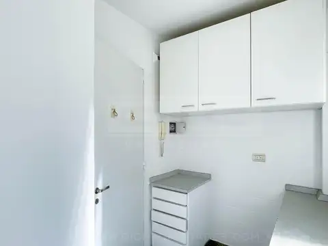 Departamento en Alquiler en Martínez Vías / Santa Fe, $ 830.000