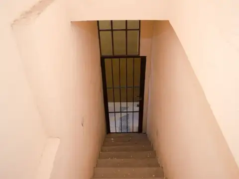 Casa 2 ambientes con 1 baño