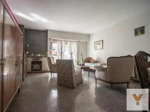 Departamento en venta - 3 Dormitorios 2 Baños - Villa Luro