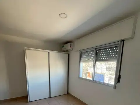 Departamento en Alquiler en Campana, $ 500.000