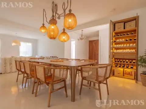 Casa en Venta al Este