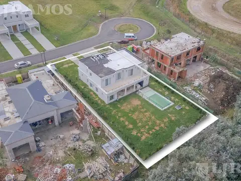Casa en Venta de 5 dormitorios