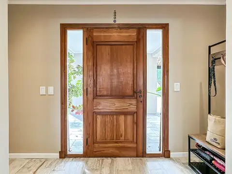 Casa en Venta al Este