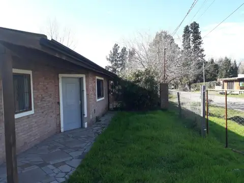 Casa 3 AMB, Lote 350 m2, Esquina! Asfalto y Servicios! Pmo. Panam.Km.56! Financia!