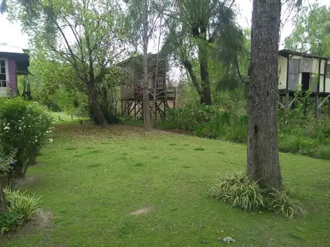 Rio / Arroyo Espera Villa Indiana. 100