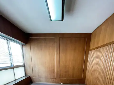 Oficina 2 ambientes con 2 baños