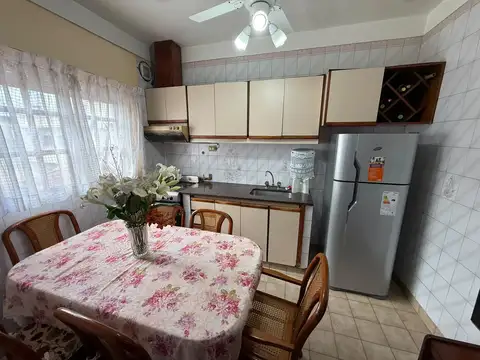 Depto Tipo Casa 2 ambientes con 1 baño
