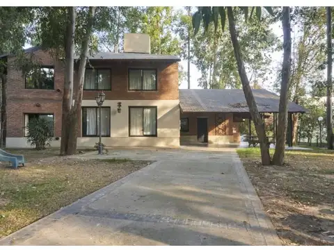 VENTA CASA EN BOSQUE CON CALETA. PUERTO PARAISO