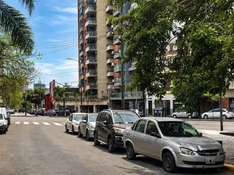 Local comercial con gran potencial, en ubicación estratégica