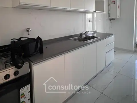 Departamento en Alquiler en Alto Alberdi, $ 500.000