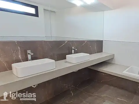 Casa en venta de 3 dormitorios c/ cochera en Lares del Canning