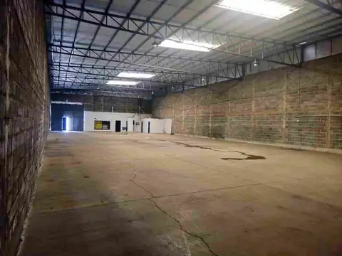 Galpon en Alquiler en Los Boulevares, $ 3.500.000