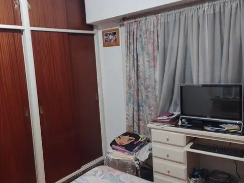 Excelente ubicacion ideal 2 familias amplio MB estado luz