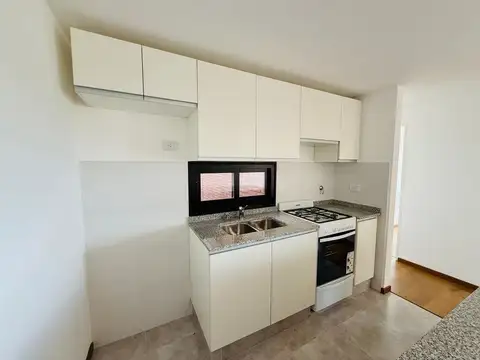 Departamento en Alquiler en Fisherton, $ 750.000