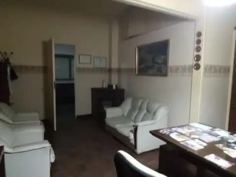 Departamento en Alquiler en Morón, $ 900.000