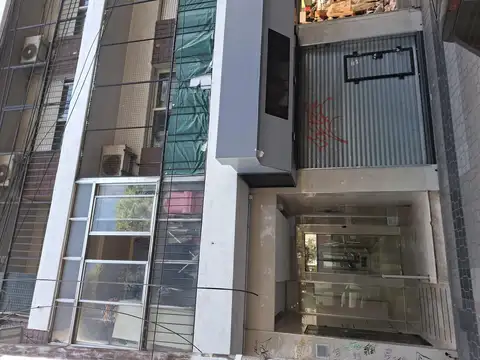 ALEM 100, Piso 14