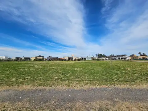 Terreno en Venta 23  mts Frente