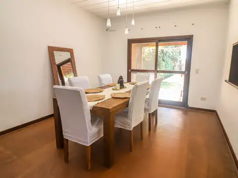 Casa en Venta al Este