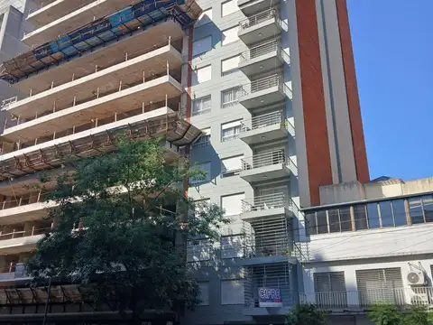 Venta de Departamento de 4 ambientes con cochera en Belgrano
