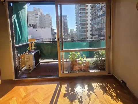 Semipiso en venta  Barrancas de Belgrano 4 Ambientes, piso alto, con cochera y baulera