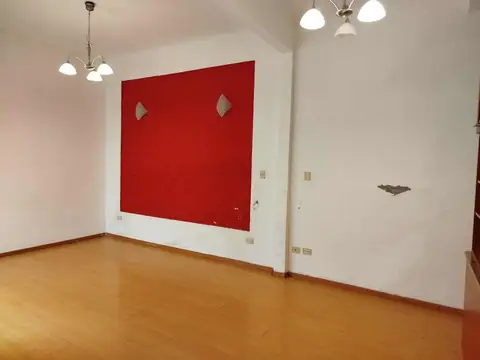 Depto Tipo Casa 2 ambientes con 1 baño