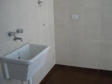 Departamento en Venta en Morón Norte, USD 73.000