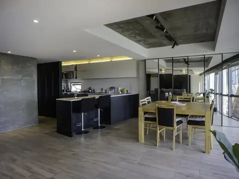 Departamento 4 ambientes con 3 baños