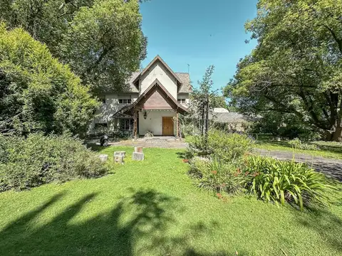 Casa en Venta de 5 dormitorios