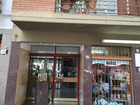 MONOAMBIENTE  - LUMINOSO - SOBRE AVENIDA BOYACA - A METROS DE AVENIDA AVELLANEDA -
